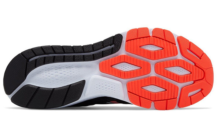 Shop ニューバランス Quik v2 黒オレンジ MQUIKLB2