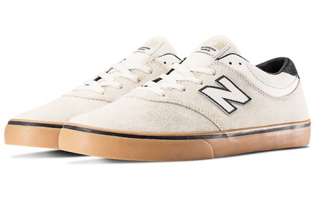 뉴발란스 퀸시 254 카키 (New Balance Quincy 254 Khaki) NM254STG Lookbook 뉴발란스 퀸시 254 카키 (New Balance Quincy 254 Khaki) NM254STG
