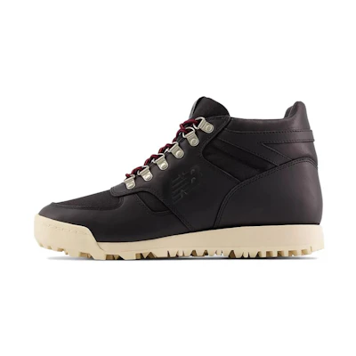 NB Rainier 'Black Macadamia Nut'
