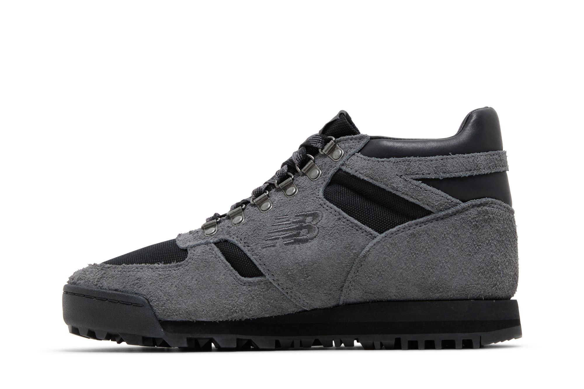 Lookbook New Balance Rainier ''Noir Aimant'' URAINECB
