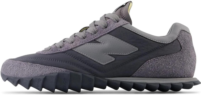 New Balance RC30 'Blacktop Magnet' Hitam Magnet URC30EG Buy New Balance RC30 'Blacktop Magnet' Hitam Magnet URC30EG