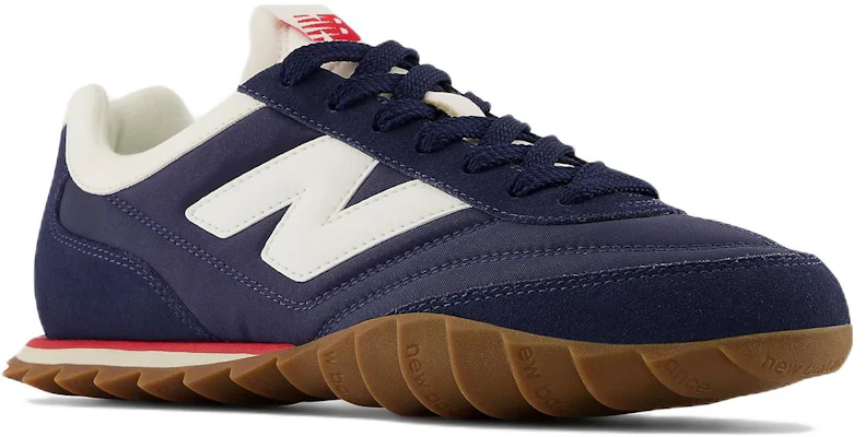 New Balance RC30 'Azul Blanco' URC30VB Lookbook New Balance RC30 'Azul Blanco' URC30VB