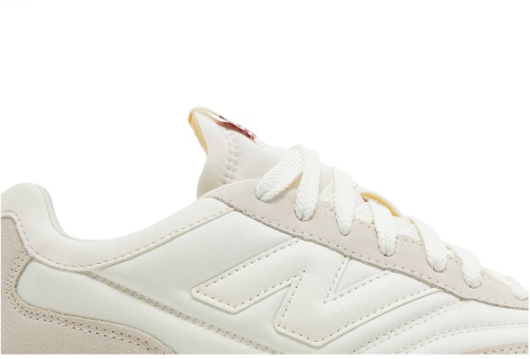 New Balance RC30 'Moonbeam' - Bulan Purnama URC30AC Order New Balance RC30 'Moonbeam' - Bulan Purnama URC30AC