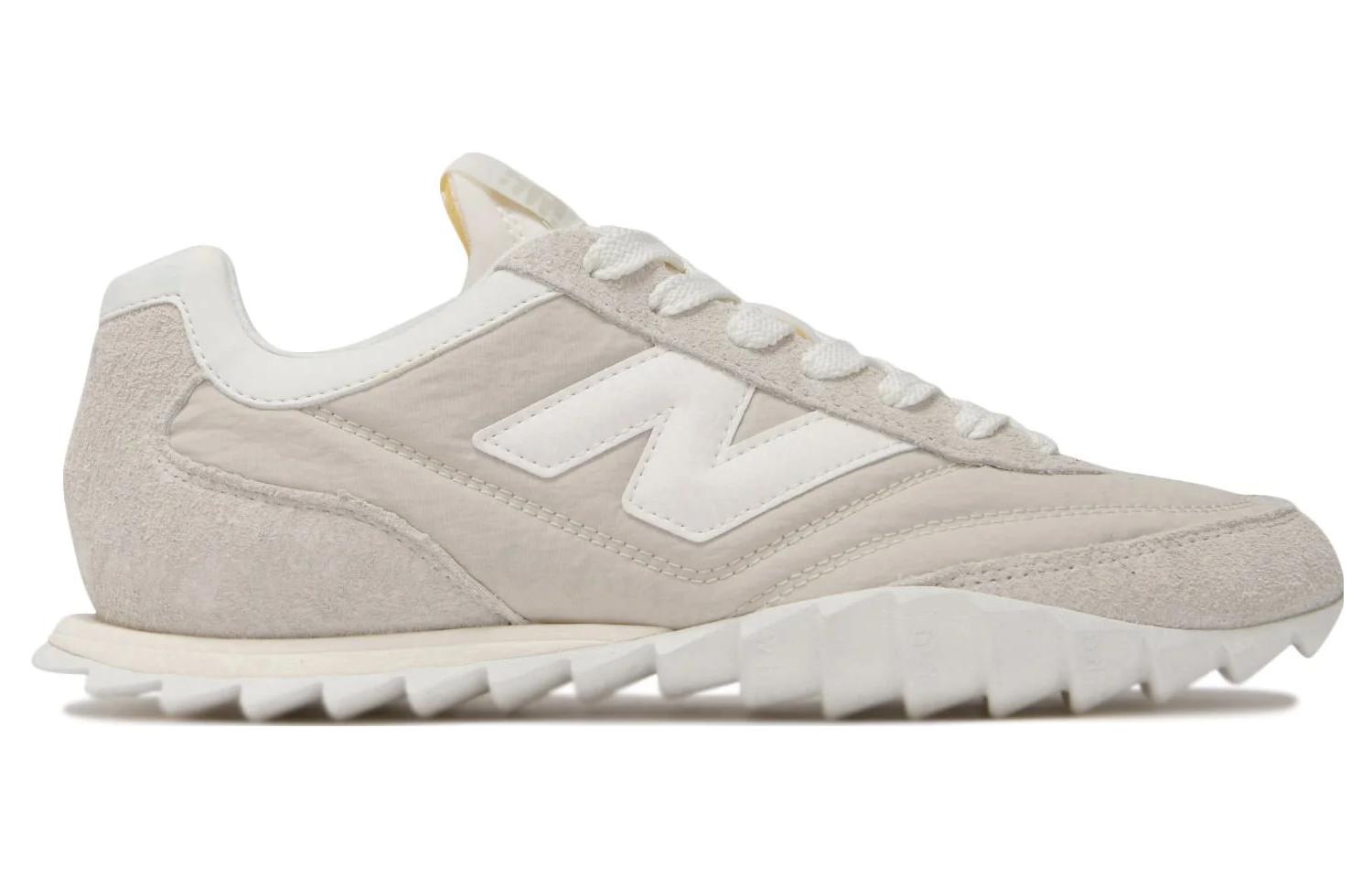 Lookbook New Balance RC30 'Timberwolf Moonbeam' URC30ET
