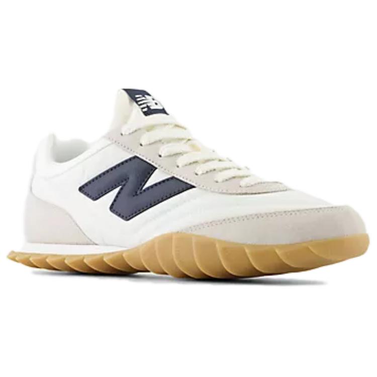 Lookbook New Balance RC30 'Putih Biru' URC30FB