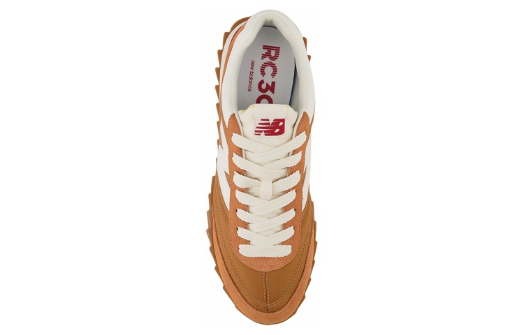 Shop New Balance RC30 鞋 '棕白' URC30AE