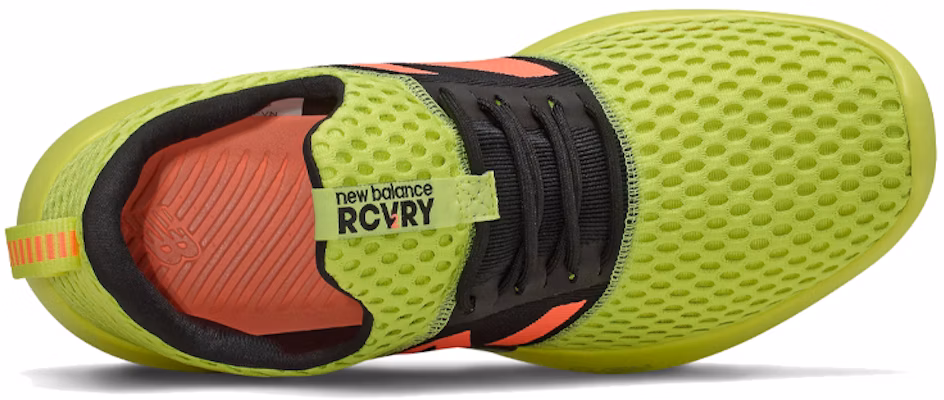 뉴발란스 RCVRY v2 옐로 (New Balance RCVRY v2 Yellow) RCVRYA2 Lookbook 뉴발란스 RCVRY v2 옐로 (New Balance RCVRY v2 Yellow) RCVRYA2