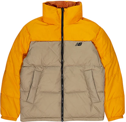 New Balance Jaket Puffer Reversible Dua Warna Kuning Unisex NP943043-MY Buy New Balance Jaket Puffer Reversible Dua Warna Kuning Unisex NP943043-MY