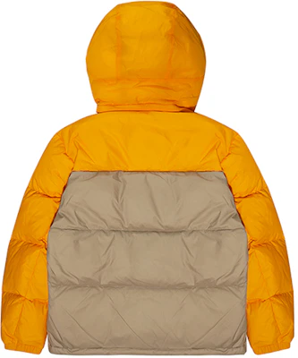 New Balance Jaket Puffer Reversible Dua Warna Kuning Unisex NP943043-MY Sizing New Balance Jaket Puffer Reversible Dua Warna Kuning Unisex NP943043-MY