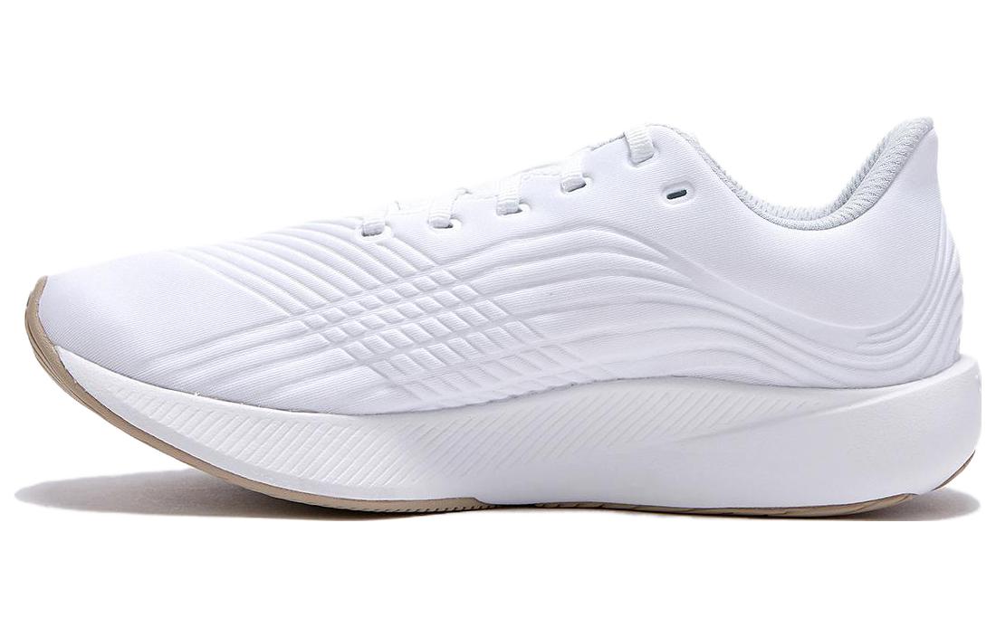 Buy New Balance 防滑耐磨透氣 低筒 跑步鞋 男女同款 白色
