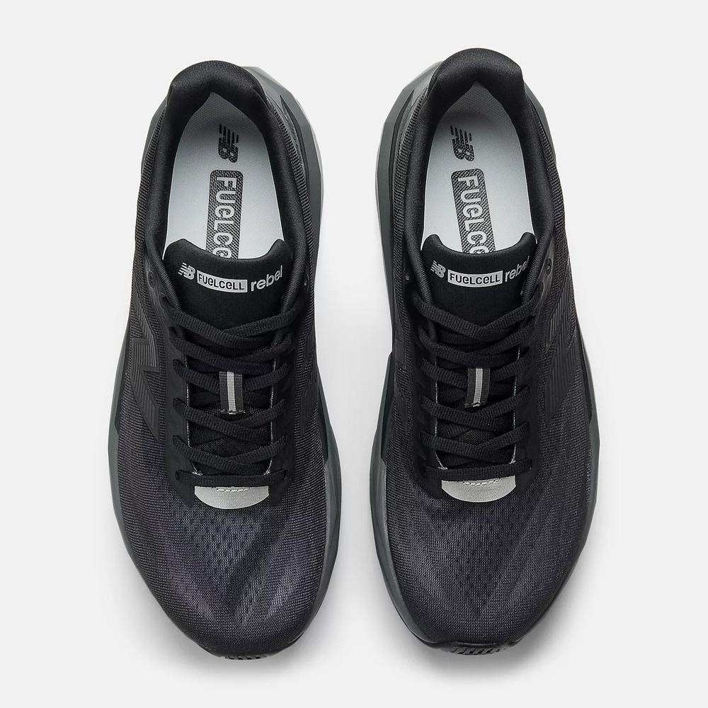 Lookbook 뉴발란스 런닝화 스포츠 스니커즈 MFCXLC5-2E