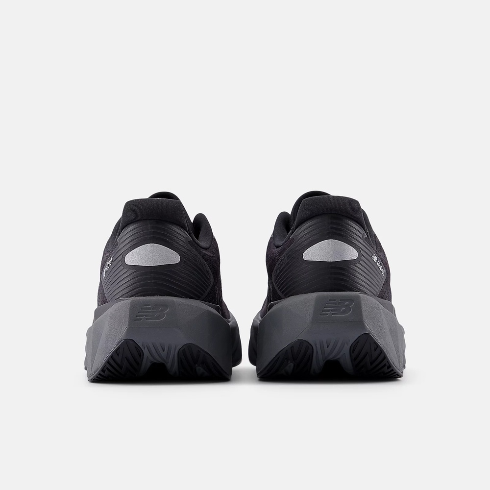 Details for (W) New Balance Hardloopschoenen WFCXLO5-D