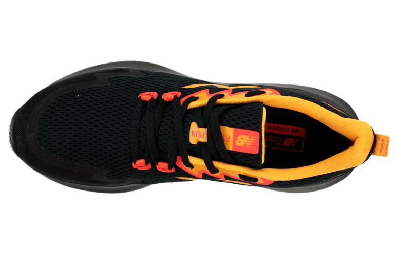Lookbook New Balance Ryval ''Schwarz Orange'' MRYVLZO1
