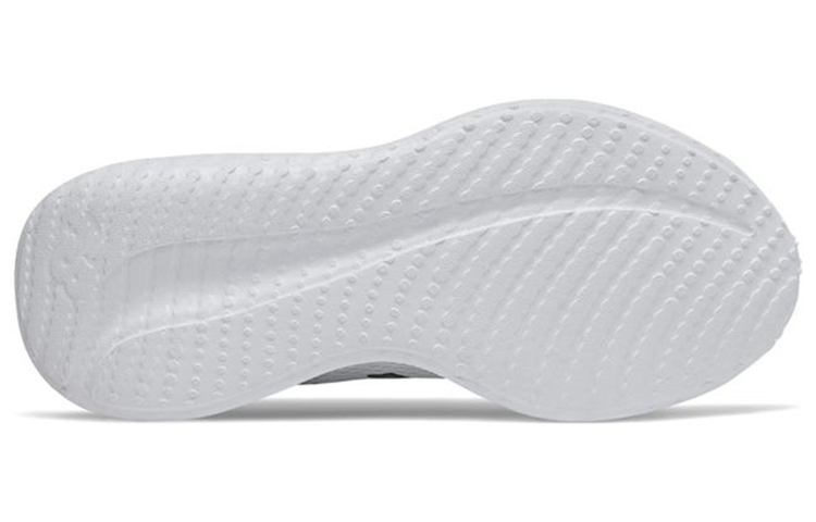 Shop New Balance Ryval Zwart/Wit MRYVLRL1