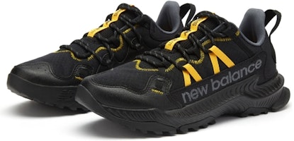 New Balance Shando 'Hitam Emas Tua' MTSHACB1 Lookbook New Balance Shando 'Hitam Emas Tua' MTSHACB1