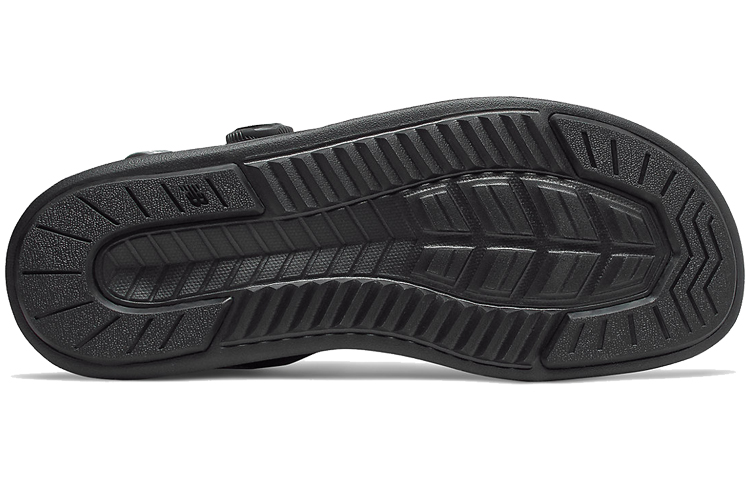 Shop New Balance Sandali Neri Minimalisti con Morbida Ammortizzazione SDL900RB