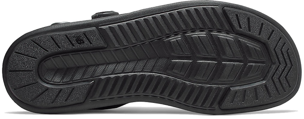 New Balance Soft Cushioning Minimalistic Black Sandals SDL900RB Shop New Balance Soft Cushioning Minimalistic Black Sandals SDL900RB