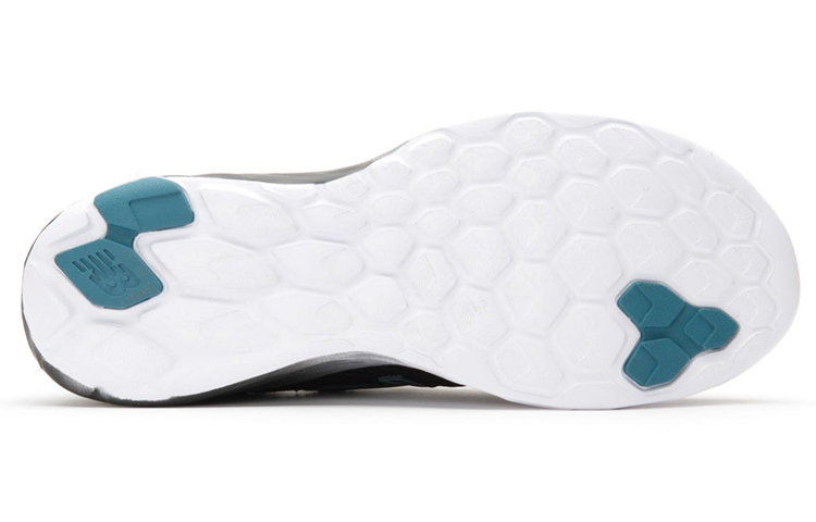 Shop New Balance Sport 'Hitam Biru Putih' MSPTZS2