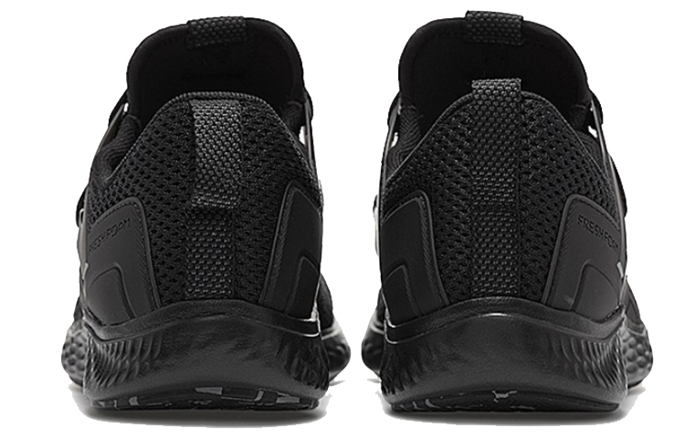 Shop New Balance SPT 'Hitam' MVSPTTB1