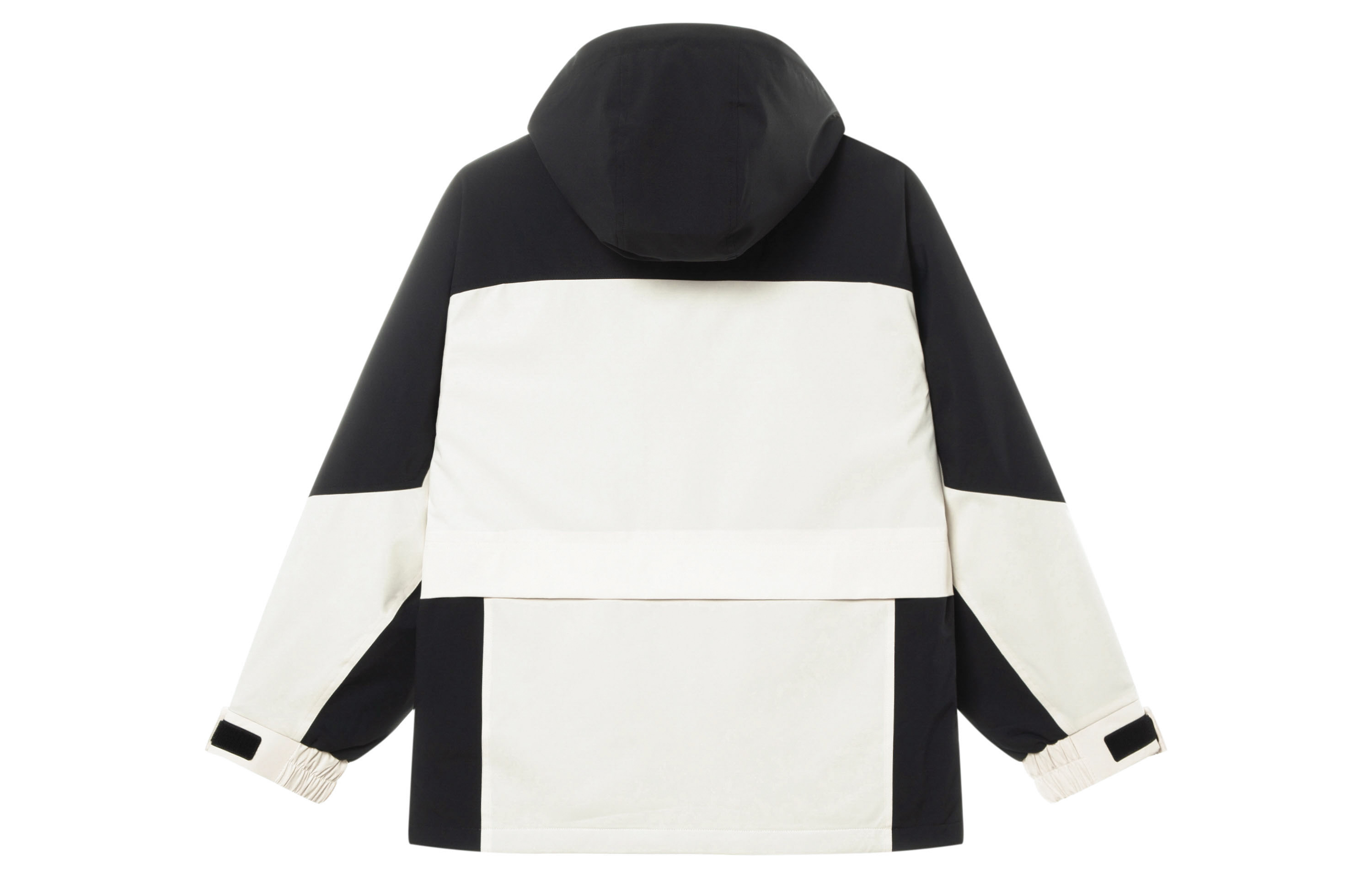 Lookbook New Balance SS25 黑色防水防風戶外外套 男女休閒版型 NAE31141-BK