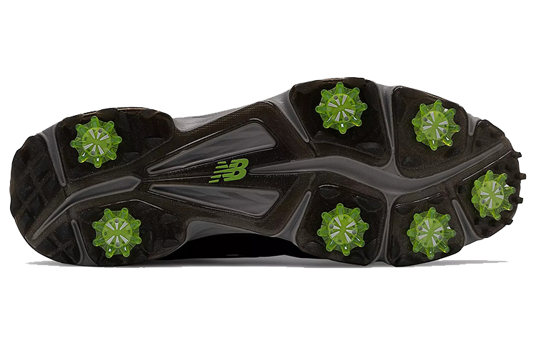 Shop New Balance 2006系列 Striker v2 低幫跑步鞋 黑色