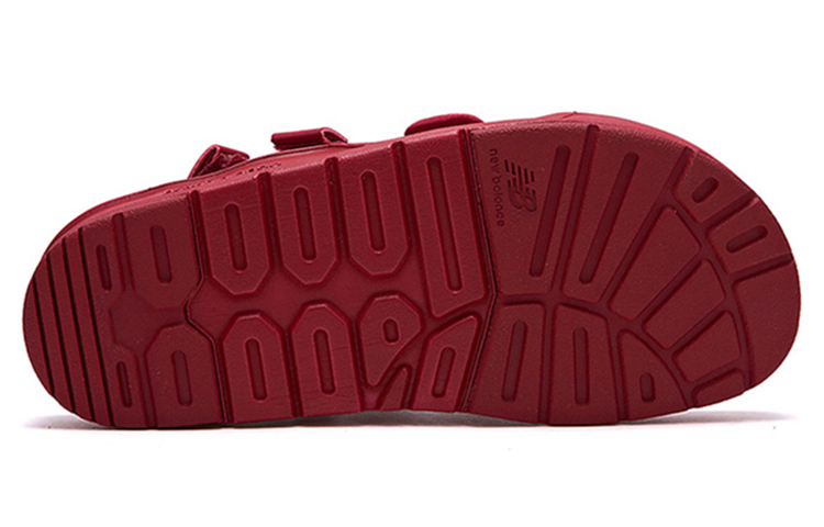 Shop New Balance Sandales Rouges Unisexe Style Décontracté À Rayures et Logo SD3205EDD