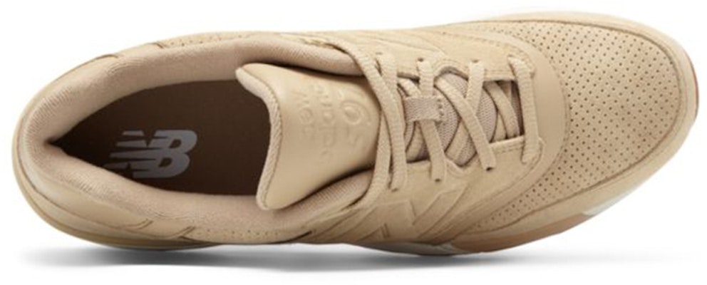 Sneakers New Balance Suede 597 Seri Coklat 'Light White' ML597SKH Lookbook Sneakers New Balance Suede 597 Seri Coklat 'Light White' ML597SKH