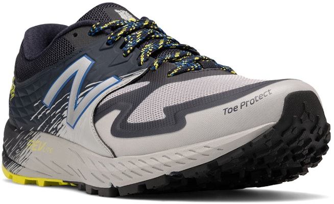 ニューバランス サミットKOM “レインクラウド” MTSKOMGN Lookbook ニューバランス サミットKOM “レインクラウド” MTSKOMGN