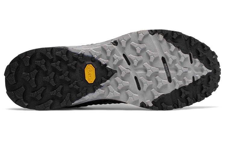 Shop New Balance Summit K.O.M. GTX ''Noir'' MTSKOMGT