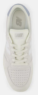 New Balance T500 系列復古休閒中筒運動鞋 CT500AG-D Lookbook New Balance T500 系列復古休閒中筒運動鞋 CT500AG-D