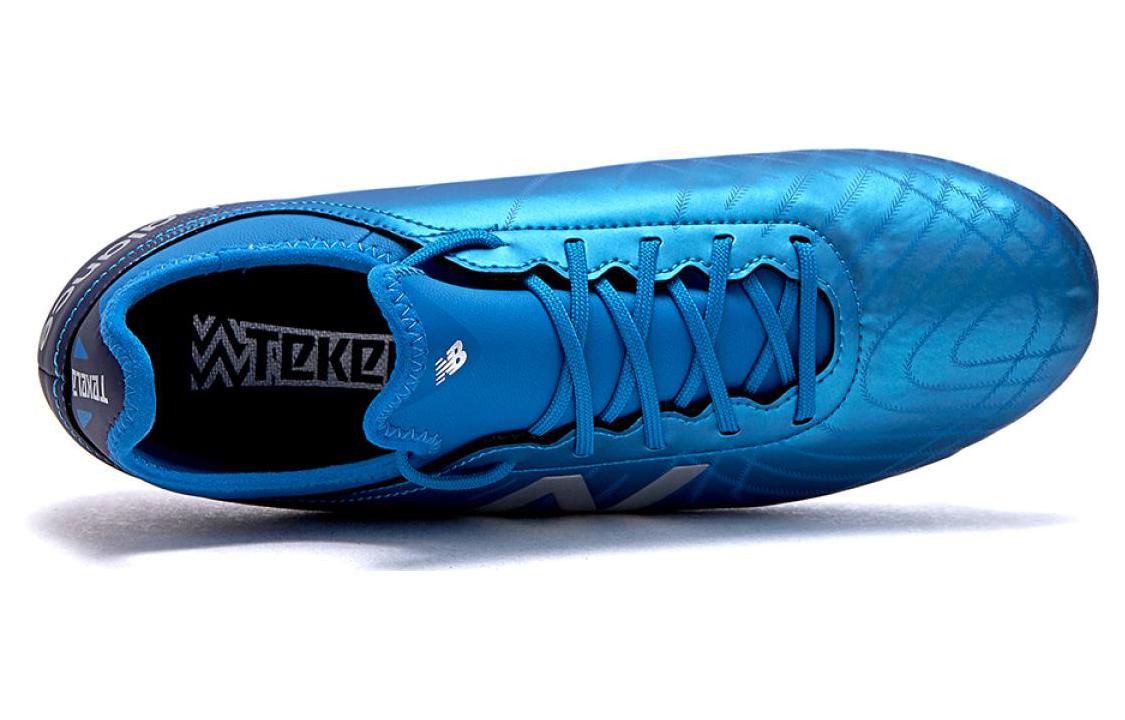 Shop New Balance Tekela V2 天然草地 運動 防滑 足球鞋 男款 藍色