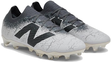New Balance Tekela Pro Low Fg V4+ 減震耐磨 足球鞋 男女同款 白灰 Lookbook New Balance Tekela Pro Low Fg V4+ 減震耐磨 足球鞋 男女同款 白灰