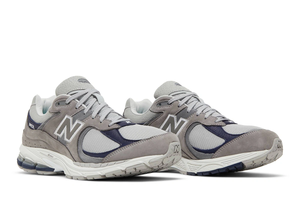 New Balance thisisneverthat x 2002R 'The 2022 Downtown Run' M2002RTH