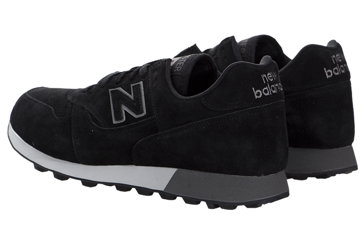 Lookbook New Balance Trailbuster 舒適透氣 低筒休閒跑步鞋 黑色