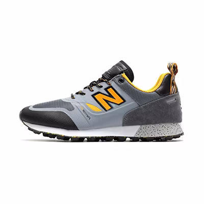 NB Trailbuster Re-Engineered 'Grey Chromatic Yellow'