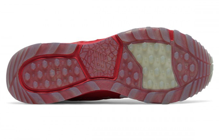 Shop New Balance Turf 3000 v3 Playoff Pack 輕便透氣休閒跑步鞋 紅白色