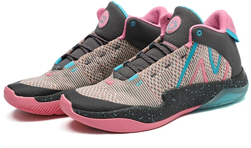 뉴발란스 투 WXY V2 '껌벽' (New Balance Two WXY V2 'Gum Wall') BB2WYGW2 Lookbook 뉴발란스 투 WXY V2 '껌벽' (New Balance Two WXY V2 'Gum Wall') BB2WYGW2