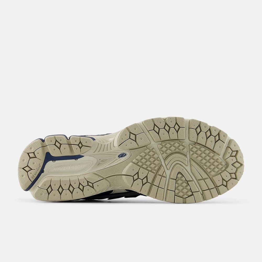 Purchase New Balance U1906N Baskets Décontractées U19064UM-D