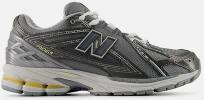 New Balance U1906R Casual Shoes U19064S0-D New Balance U1906R Casual Shoes U19064S0-D