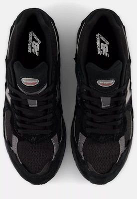 New Balance U2002DX 休闲鞋 U20023MB-D Lookbook New Balance U2002DX 休闲鞋 U20023MB-D