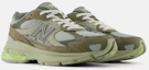 Shop New Balance U2010V1 休閒鞋 U20101AH-D