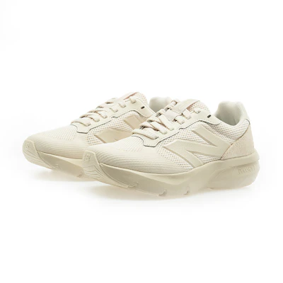 新百伦Under Armour UA800篮球鞋棕色款 U8002IH Order 新百伦Under Armour UA800篮球鞋棕色款 U8002IH