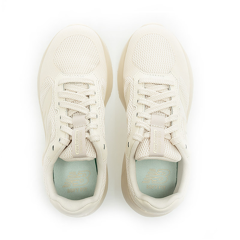 Sizing 新百伦Under Armour UA800篮球鞋棕色款 U8002IH