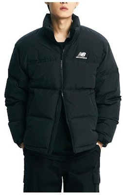 ニューバランス ユニセックス グースダウンジャケット ブラック ロゴプリント入り. NBNPD42913-19 Order ニューバランス ユニセックス グースダウンジャケット ブラック ロゴプリント入り. NBNPD42913-19