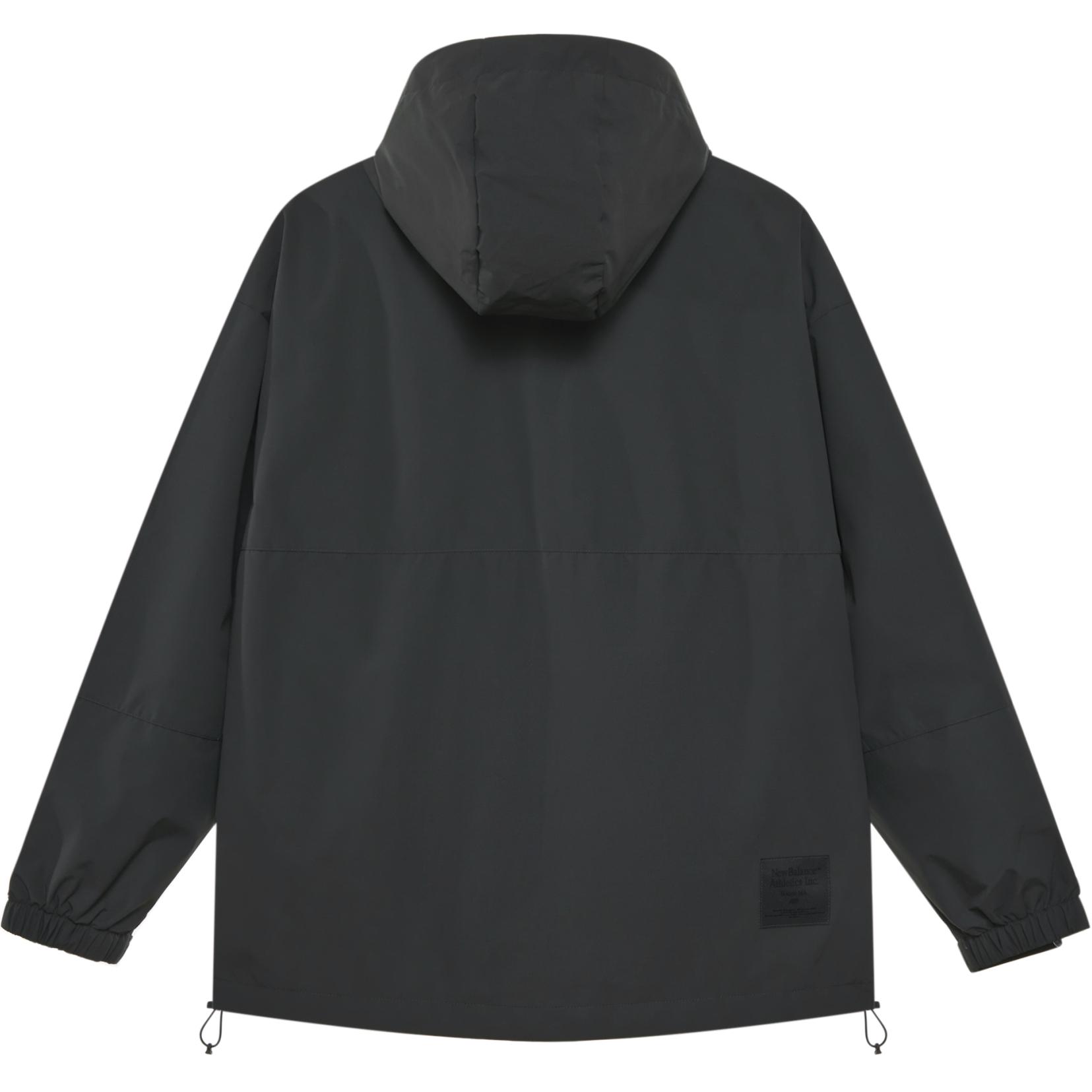 Lookbook New Balance Jaket Training Unisex Berbahan Breathable Warna Charcoal Black AMJ43302-ACK