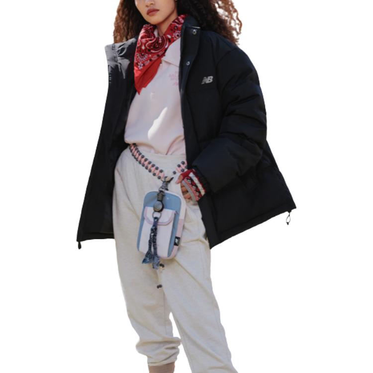 Shop ニューバランス ユニセックス ブラック アウトドア ジップネック ロングスリーブジャケット AMJ33340-BK