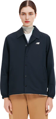 New Balance 男女款黑色素面Polo領單排扣襯衫外套 NAA1V013-BK Purchase New Balance 男女款黑色素面Polo領單排扣襯衫外套 NAA1V013-BK