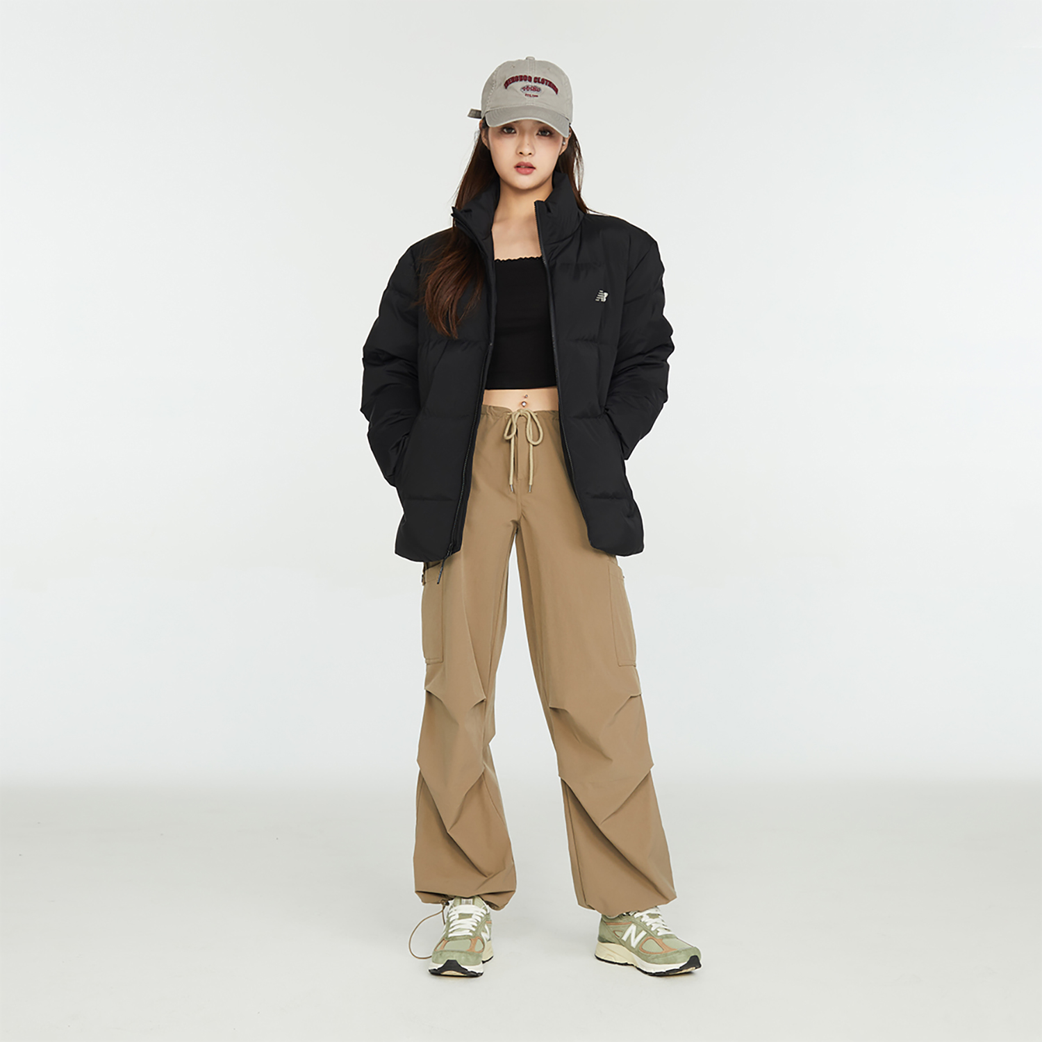 Purchase ニューバランス 男女兼用 ブラック 防風 ダウンジャケット 秋冬用. AMJ34324-BK