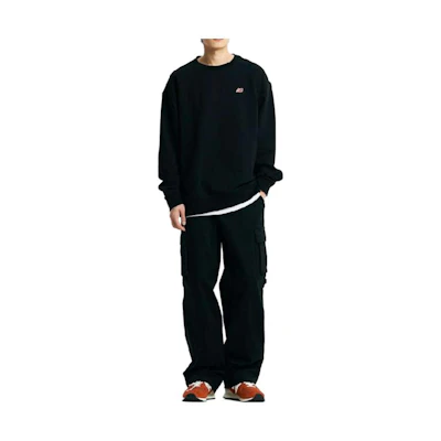 New Balance Unisex Loose Fit Embroidered Crewneck Sweatshirt Black NBNCD41313-19