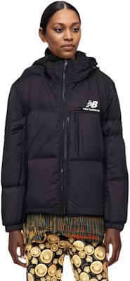 New Balance 男女黑色純色拉鍊連帽外套。 NBNPB41043-19 Purchase New Balance 男女黑色純色拉鍊連帽外套。 NBNPB41043-19